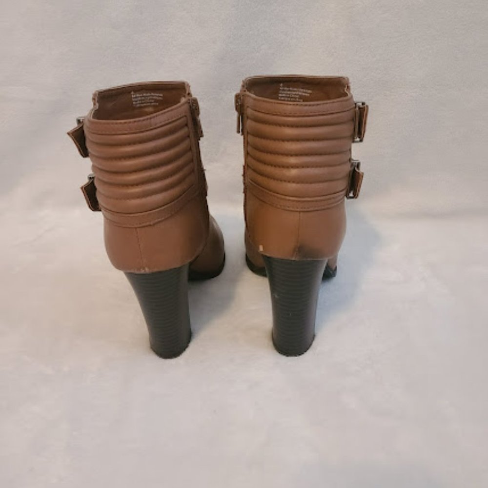 Express Booties - Picture 3 of 6